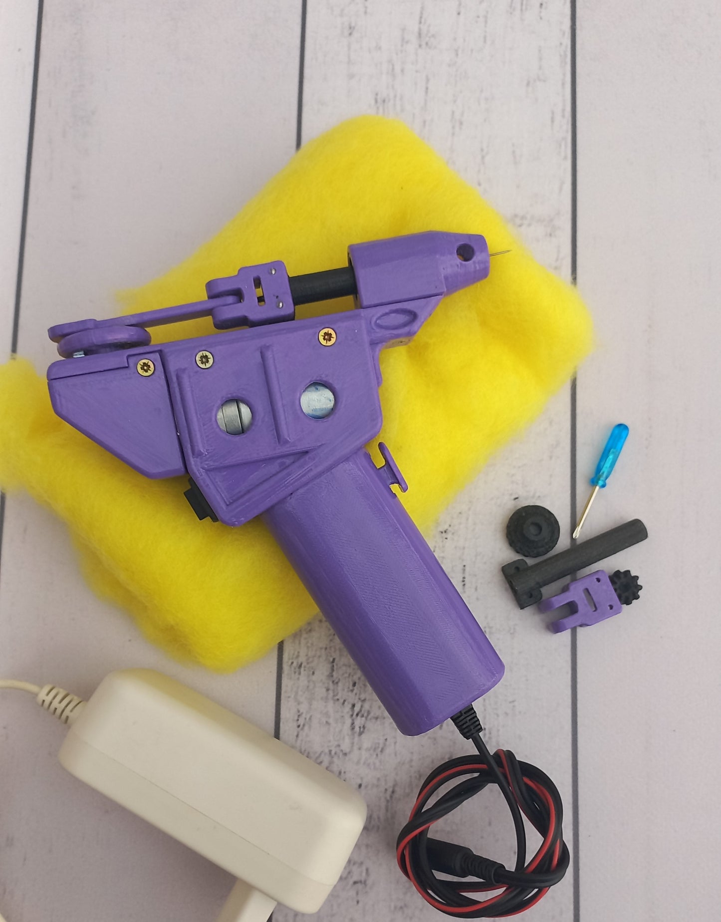 Electric Felting machine with 1 , 2 , 3 needles ( Can be order any color ) automatic felt machine for dry felting of wool ( M&V )