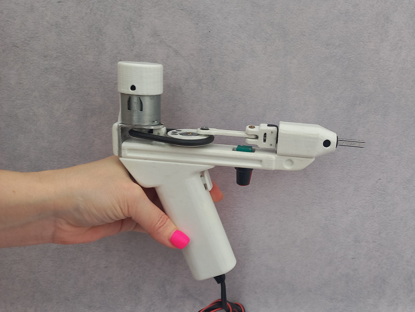 White Electric Felting machine with 1 - 5 needles speed control ( M&V )
