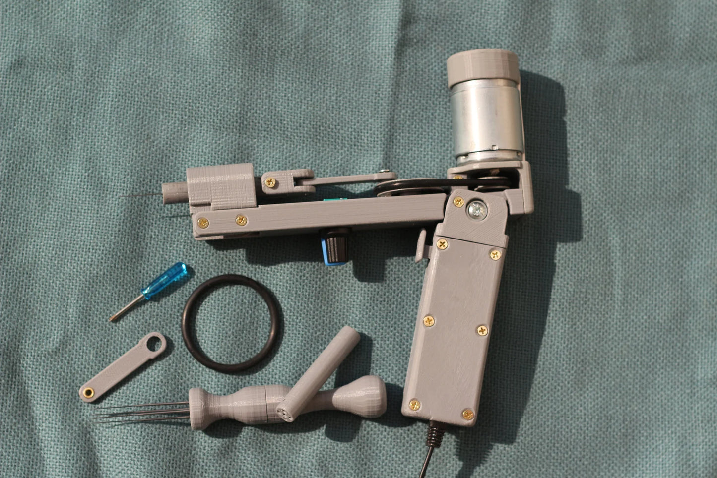 Grey Electric Felting machine with 1 - 5 needles speed control ( M&V )